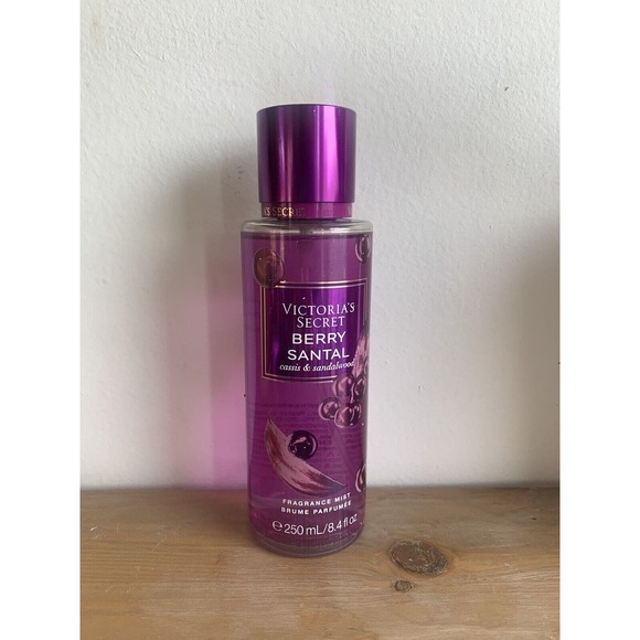 VICTORIA'S SECRET Berry Santal Fragance Body mist 8.4 oz Limited Perfume Full - Picture 2 of 2